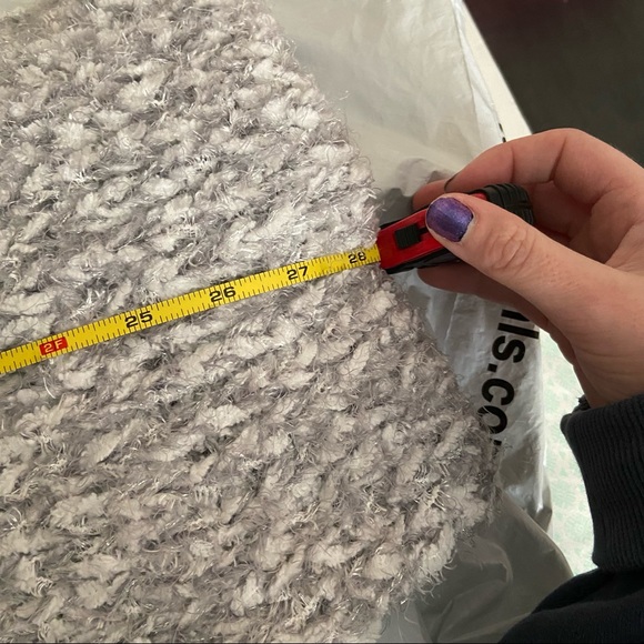 NWT Silver, White, & Gray Sonoma Infinity Scarf - Picture 8 of 10